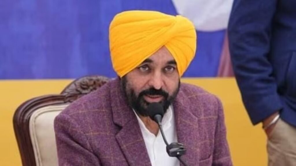 पंजाब में नौकरियों की बौछार: मोहाली में निवेश का महाकुंभ, CM मान ने रचा इतिहास