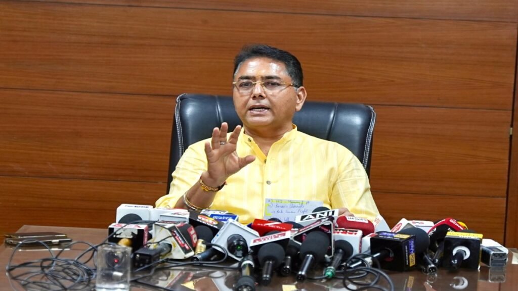 केंद्रीय मंत्री रवनीत बिट्टू के बयानों पर अमन अरोड़ा का तीखा पलटवार