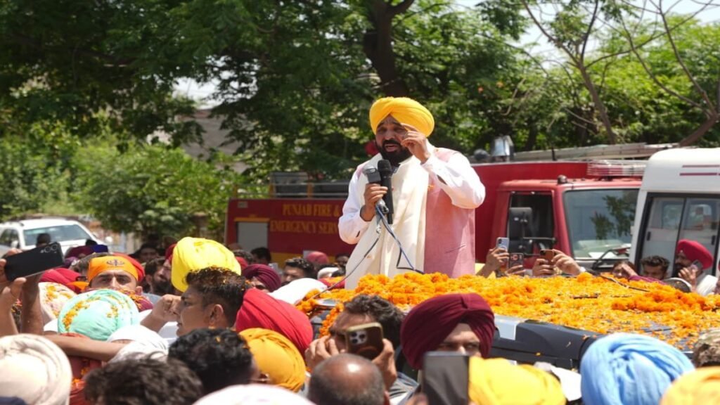 लोगों को डराकर वोट लेना चाहती है बीजेपी”, धमाकों पर CM मान का बड़ा बयान