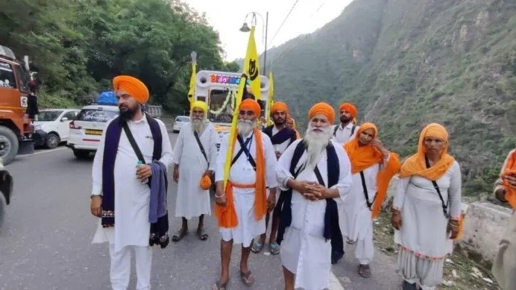 हेमकुंड साहिब यात्रा पर पंजाब से पहुंचे श्रद्धालुओं ने अफवाहों को बताया झूठा, बोले- उत्तराखंड में हर जगह मिला प्यार और सम्मान