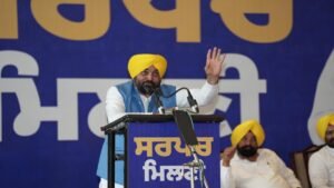 मुख्यमंत्री भगवंत सिंह मान की ओर से 15 अगस्त से सरपंचों के लिए 10,000 रुपए मासिक मानदेय का ऐलान