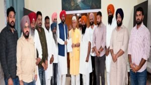 बॉर्डर जिलों अजनाला, पठानकोट, गुरदासपुर और अमृतसर में आई बाढ़ के पक्के हल के लिए धालीवाल ने उप राज्यपाल को सौंपा ज्ञापन
