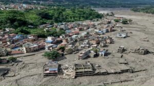 नेपाल-तिब्बत सीमा पर भीषण बाढ़, 1100 से ज्यादा लोग लापता; लैंडस्लाइड ने मचाई भारी तबाही