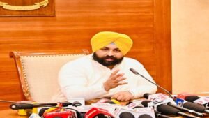 भगवंत मान सरकार द्वारा पंजाब में सभी गारबेज वल्नरेबल प्वाइंट्स खत्म करने के लिए 10 दिवसीय विशेष सफाई अभियान शुरू किया जाएगा: हरजोत सिंह बैंस