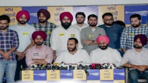 ASAP ने पंजाब यूनिवर्सिटी स्टूडेंट इलेक्शन के लिए प्रधानगी पद के लिए आदिल बराड़ को अपना उम्मीदवार घोषित किया