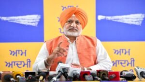 SGPC  प्रधान हरजिंदर सिंह धामी मीडिया का सामना करें और सिख संगत द्वारा उठाए गए सवालों का जवाब दें: बलतेज पन्नू