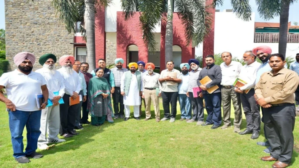 पंजाब सरकार द्वारा 8 लाख कर्मचारियों और पेंशनरों को त्योहारी सीजन का तोहफा; भगवंत मान सरकार ने महंगाई भत्ता बढ़ाकर 50 प्रतिशत किया