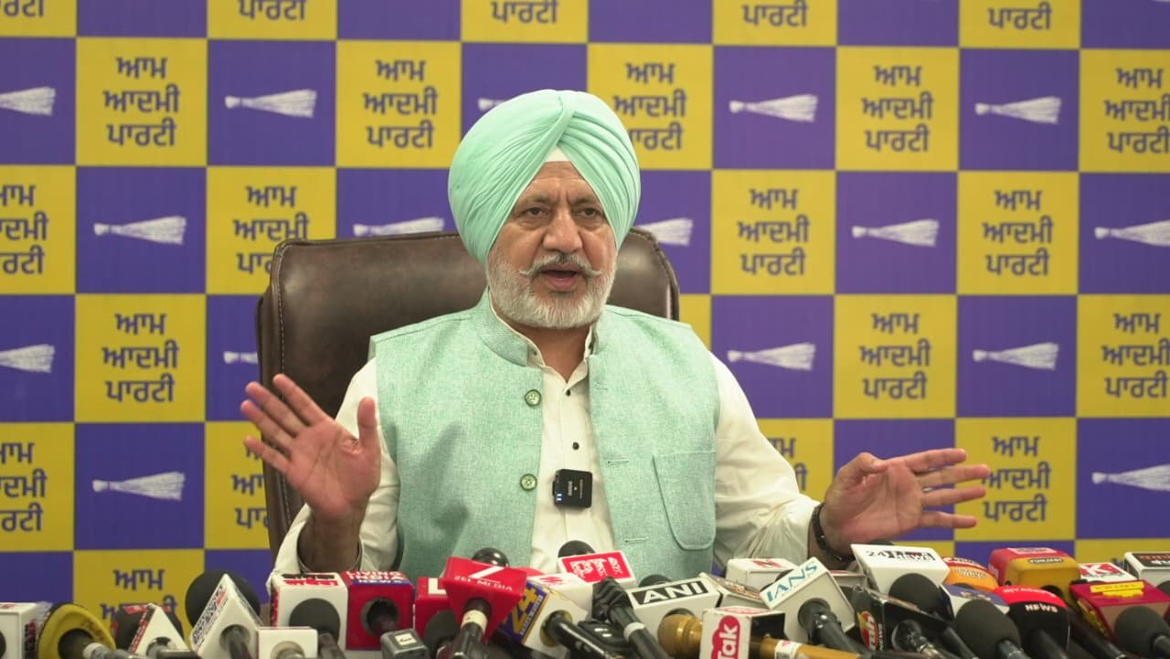 राजा वड़िंग के बयान ने 2027 के लिए कांग्रेस का ‘जनविरोधी’ एजेंडा किया सार्वजनिक, सत्ता में आए तो मान सरकार की मुफ्त सुविधाएं करेंगे बंद: बलतेज पन्नू